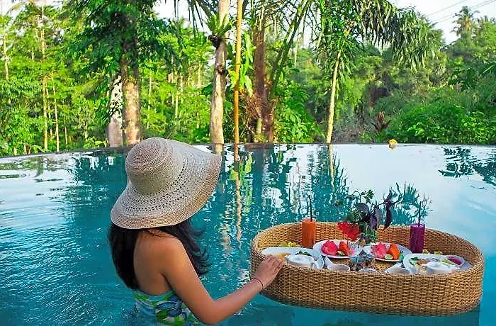 Mirah Sebatu (Bali)
